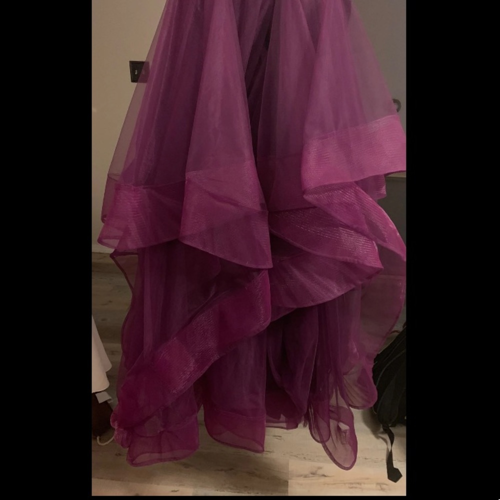 Prom; pageant Dress size 4 - Picture 5 of 8